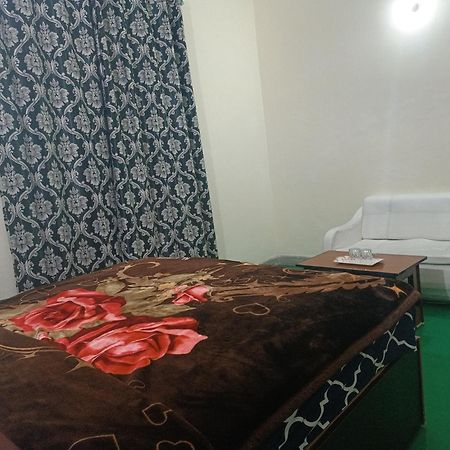 לאהור Hotel Moon Light View מראה חיצוני תמונה