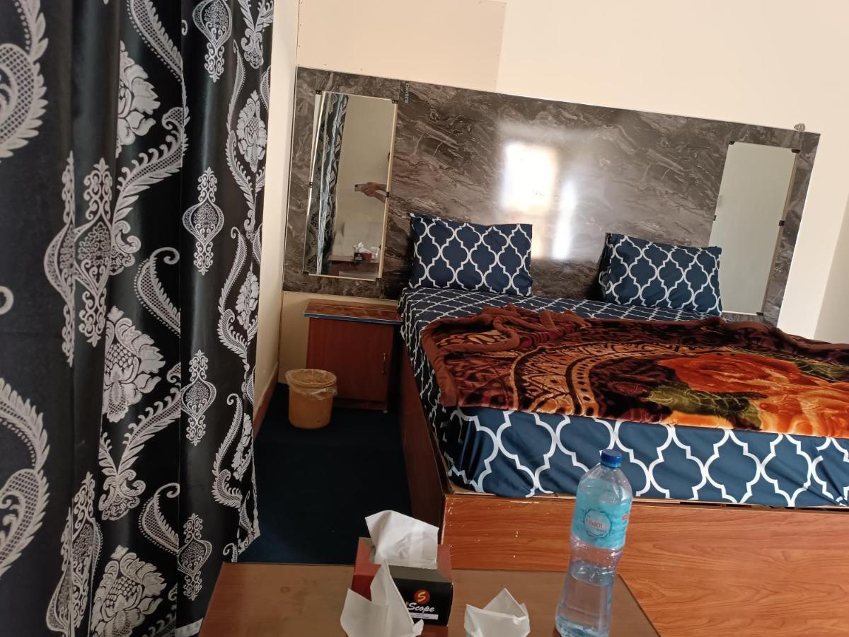 לאהור Hotel Moon Light View מראה חיצוני תמונה